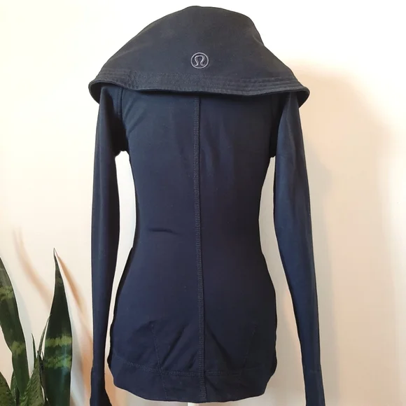 Lululemon Fast Forward Jacket - Picture 5 of 7